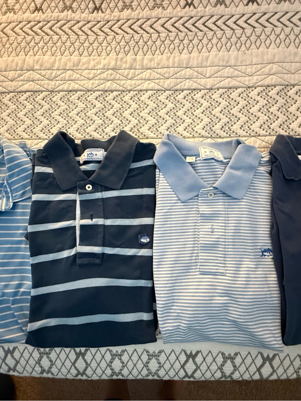 Men's southern tide lot of 4 Blue /Striped Polo Shirts. Medium